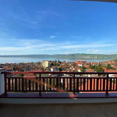 Luxury Danube Apartman *