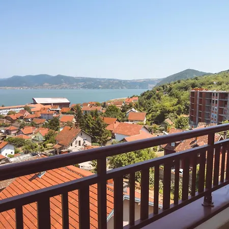 Luxury Danube Apartman Golubac