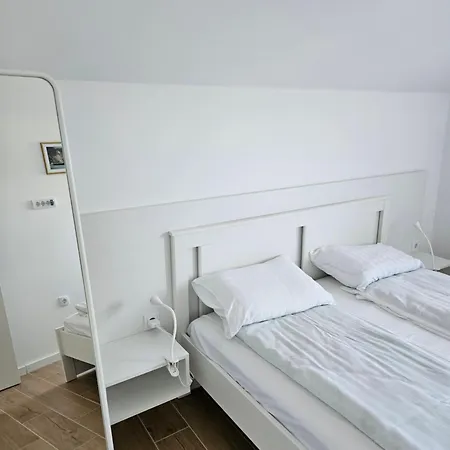 Luxury Danube Apartman Galambóc