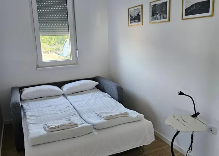 Luxury Danube * 골루바츠